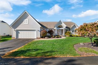 1315 Fieldcrest Drive, Wadsworth, OH 44281