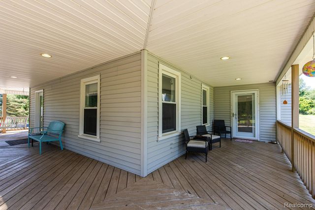 1621 Ray Road, Oxford Charter Township, MI 48371