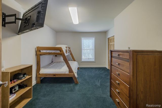 1621 Ray Road, Oxford Charter Township, MI 48371