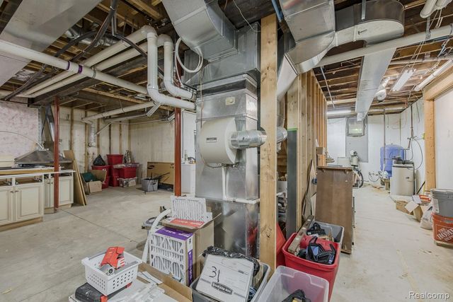 1621 Ray Road, Oxford Charter Township, MI 48371