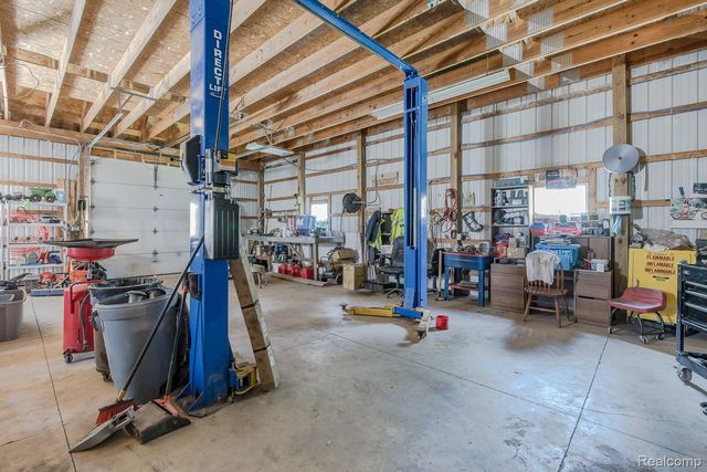 1621 Ray Road, Oxford Charter Township, MI 48371