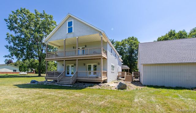 1621 Ray Road, Oxford Charter Township, MI 48371