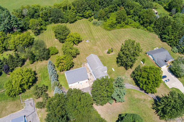 1621 Ray Road, Oxford Charter Township, MI 48371