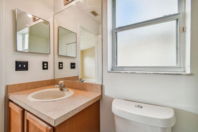 7956 CARRIAGE POINTE DRIVE, Gibsonton, FL 33534