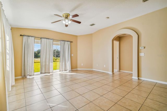 7956 CARRIAGE POINTE DRIVE, Gibsonton, FL 33534
