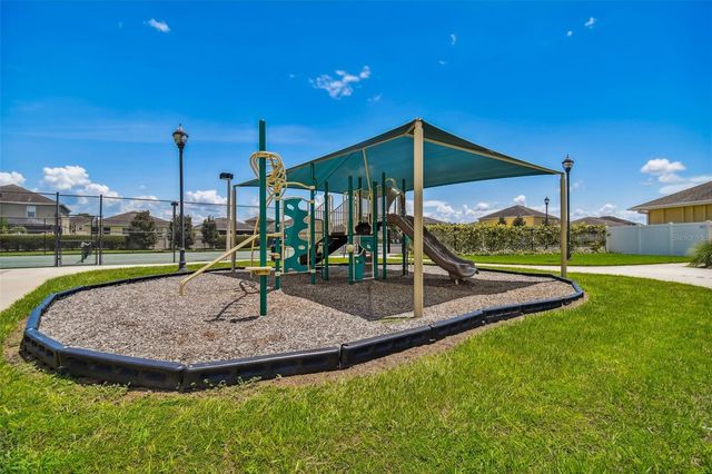 7956 CARRIAGE POINTE DRIVE, Gibsonton, FL 33534