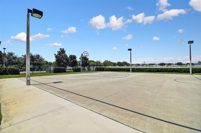 7956 CARRIAGE POINTE DRIVE, Gibsonton, FL 33534