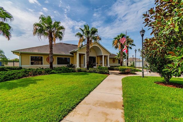 7956 CARRIAGE POINTE DRIVE, Gibsonton, FL 33534