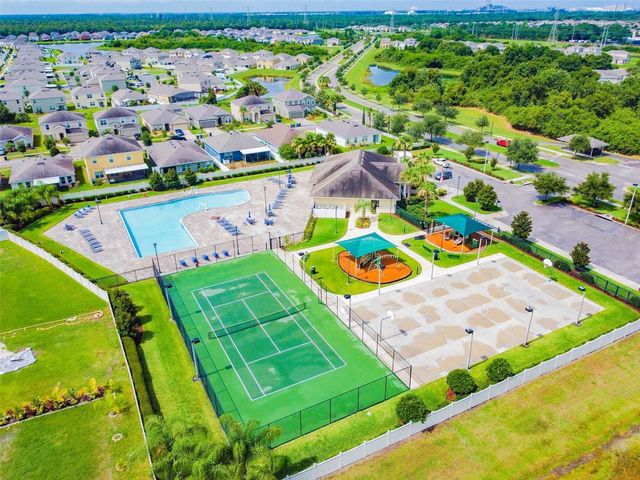 7956 CARRIAGE POINTE DRIVE, Gibsonton, FL 33534