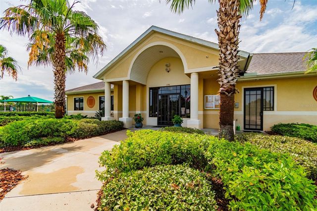 7956 CARRIAGE POINTE DRIVE, Gibsonton, FL 33534