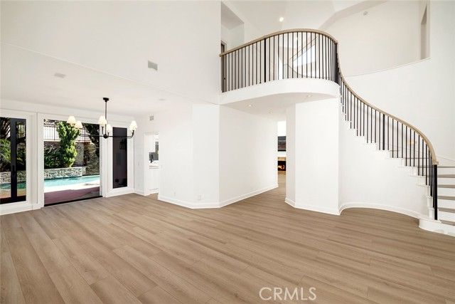 6 Harbor Pointe Drive, Corona Del Mar (newport Beach), CA 92625