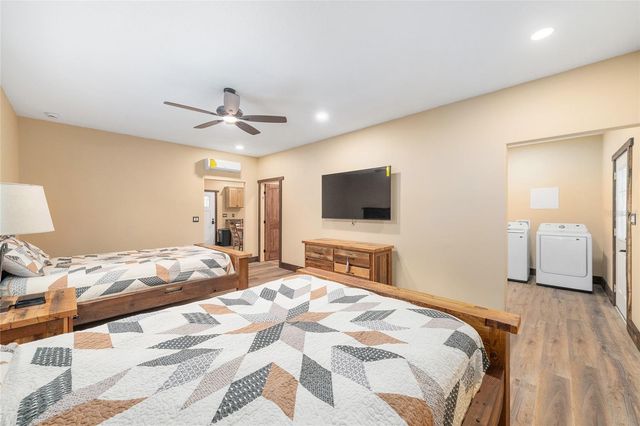 13869 S HWY 475, Summerfield, FL 34491