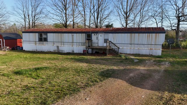 118 Oakwood Rd, Hohenwald, TN 38462