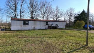 118 Oakwood Rd, Hohenwald, TN 38462