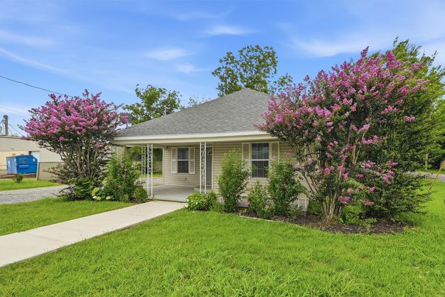 111 Britton Street, Tom Bean, TX 75489