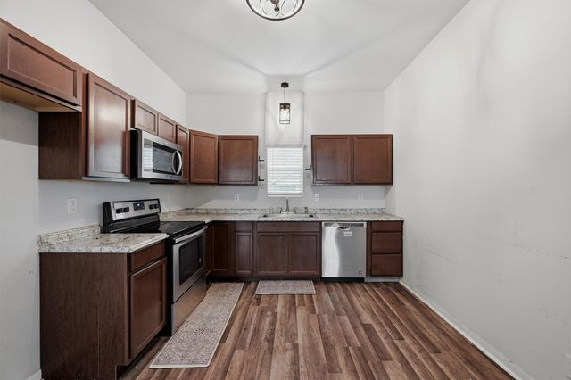 111 Britton Street, Tom Bean, TX 75489