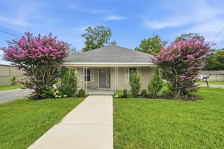 111 Britton Street, Tom Bean, TX 75489