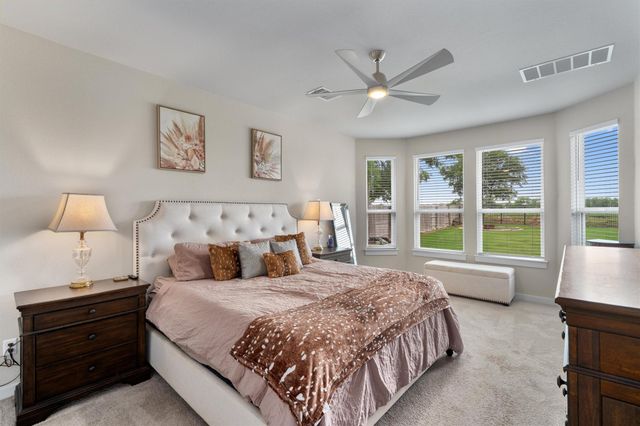 64 Bent Trail LN, Georgetown, TX 78628