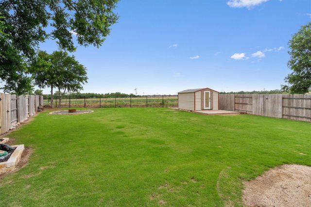 64 Bent Trail LN, Georgetown, TX 78628