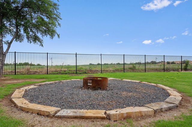 64 Bent Trail LN, Georgetown, TX 78628