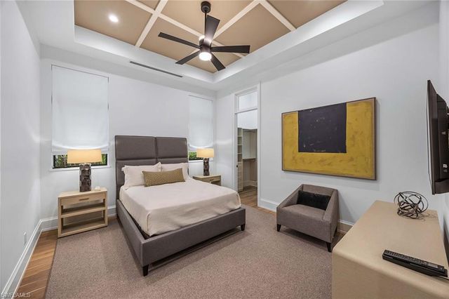 1300 Nautilus RD, Naples, FL 34102