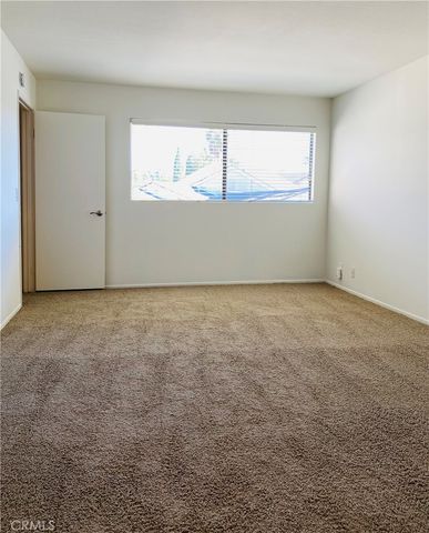 4 Windwood, Irvine, CA 92604