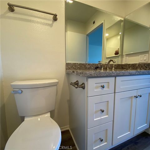 4 Windwood, Irvine, CA 92604