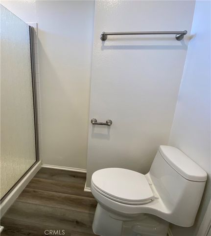 4 Windwood, Irvine, CA 92604