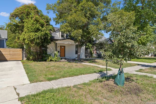 909 HAYS ST, San Antonio, TX 78202