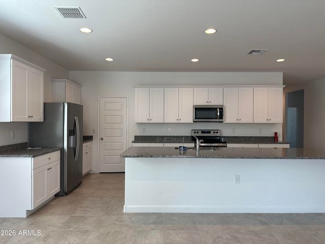 3121 W Shanley Avenue, Apache Junction, AZ 85120