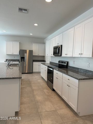 3121 W Shanley Avenue, Apache Junction, AZ 85120