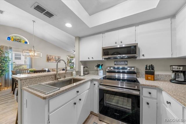 3525 N Woodgate Drive, Beverly Hills, FL 34465