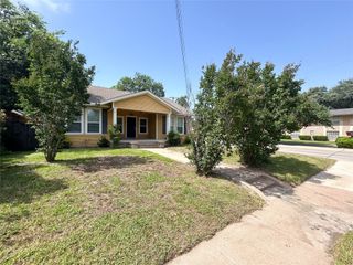 1500 Elmwood Avenue, Corsicana, TX 75110