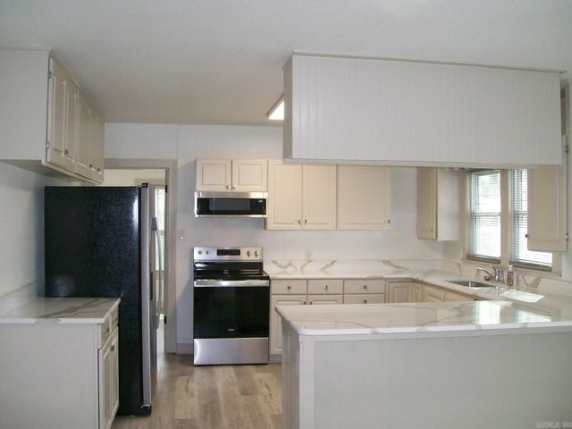 107 Noxon Street, Hot Springs, AR 71913