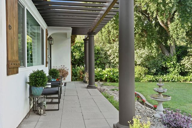 2235 Moreing Rd, Stockton, CA 95204