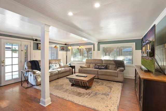 2235 Moreing Rd, Stockton, CA 95204