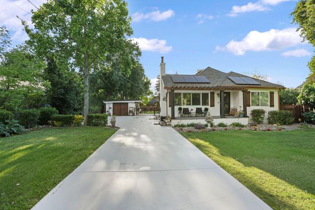 2235 Moreing Rd, Stockton, CA 95204
