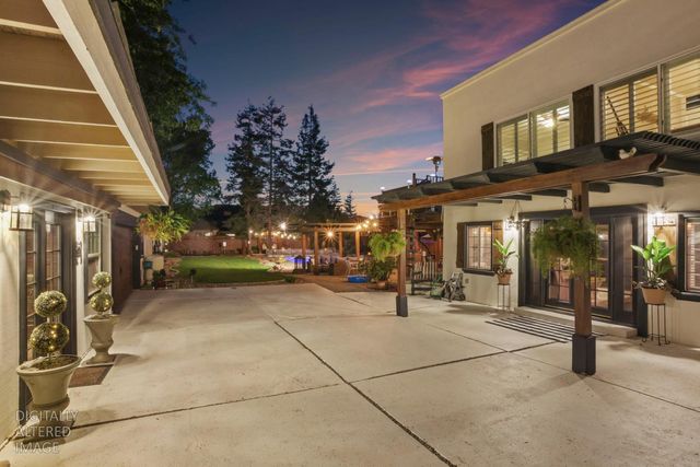 2235 Moreing Rd, Stockton, CA 95204