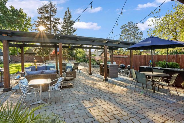 2235 Moreing Rd, Stockton, CA 95204