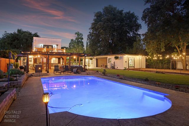 2235 Moreing Rd, Stockton, CA 95204