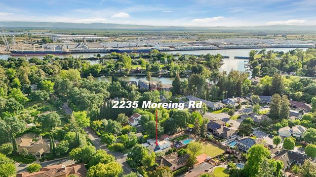 2235 Moreing Rd, Stockton, CA 95204