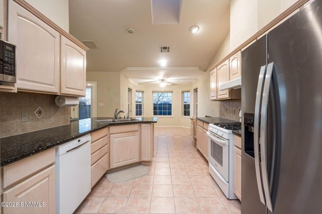 4561 Paseo Azul, Las Cruces, NM 88011