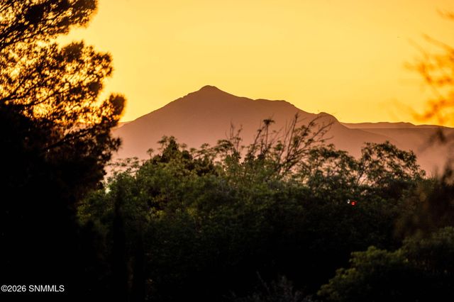 4561 Paseo Azul, Las Cruces, NM 88011