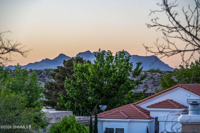 4561 Paseo Azul, Las Cruces, NM 88011