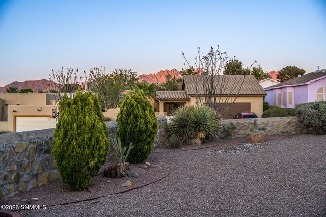 4561 Paseo Azul, Las Cruces, NM 88011