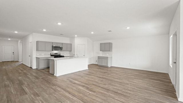 16511 Hidden Ponderosa Path, Magnolia, TX 77355