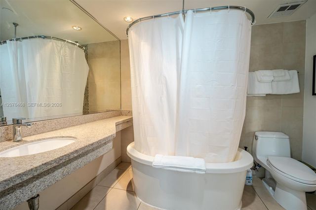 1060 Ocean Drive D206, Miami Beach, FL 33139