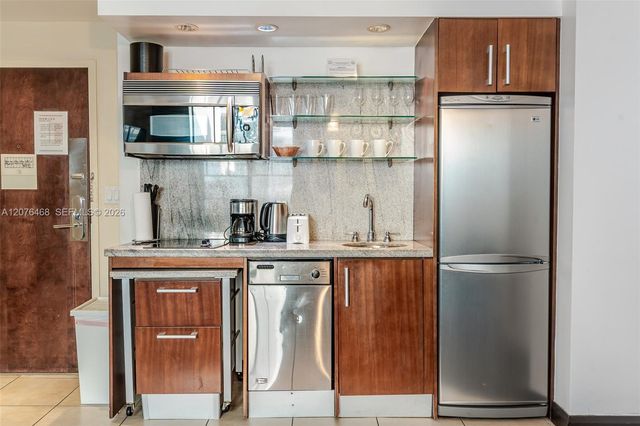 1060 Ocean Drive D206, Miami Beach, FL 33139