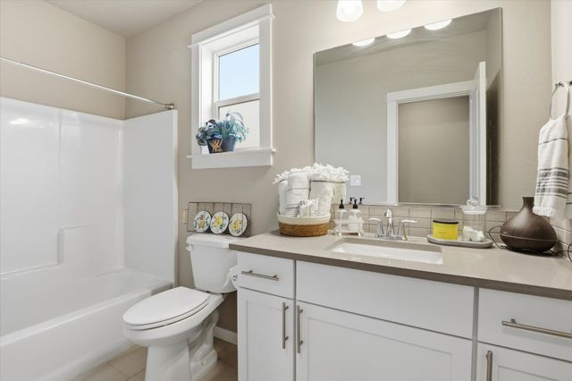 1824 S Donwood St, Spokane Valley, WA 99016