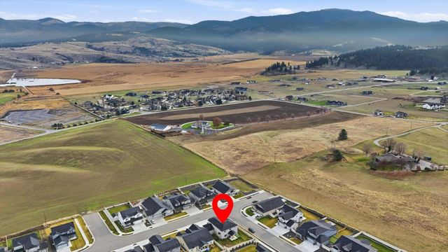 1824 S Donwood St, Spokane Valley, WA 99016